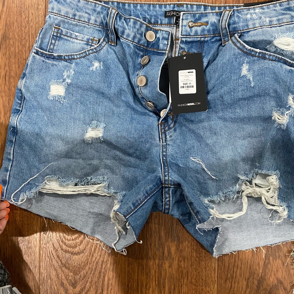 Fashion nova shorts
